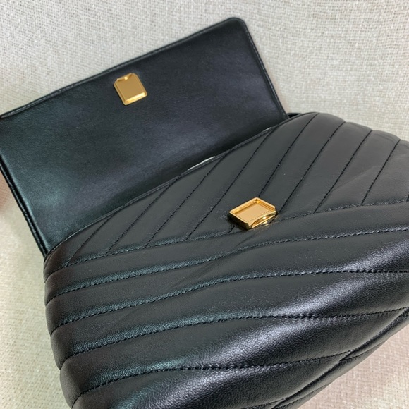 NEW Tory Burch Kira Chevron Black Small Convertible Shoulder Bag/Crossbody Bag - Picture 7 of 16